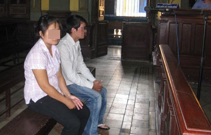 “Giá đắt” cho nữ sinh trộm gần 1 tỷ đồng - 1