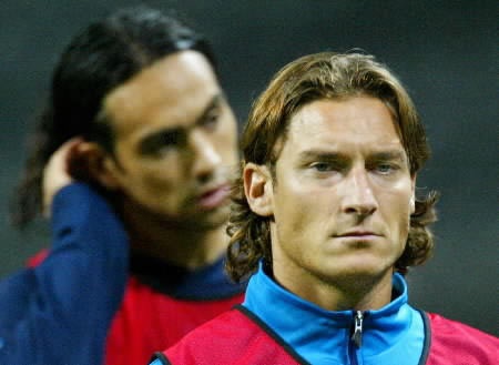 “Italia cần Nesta và Totti để VĐ World Cup” - 1 “Italia cần Nesta và Totti để VĐ World Cup” - 1