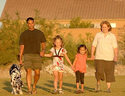 Bé trai 8 tuổi chuyển đổi giới tính - 5