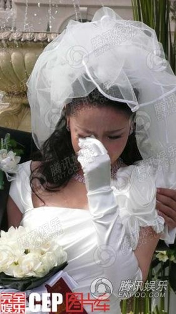 Vương Học Binh "khoe" ảnh cưới lãng mạn - 9