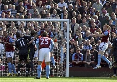 Chelsea gục ngã trước Aston Villa tại Villa Park - 3