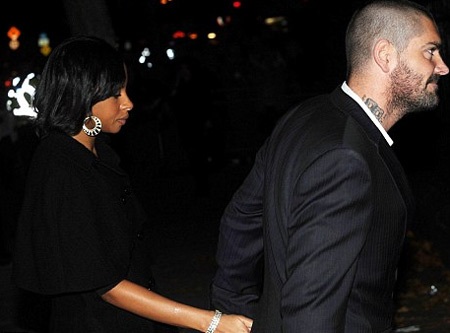 Nhóm Boyzone thức qua đêm bên lĩnh cữu Stephen Gately - 6