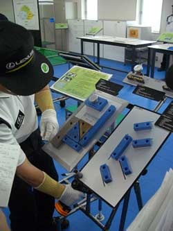 Quy trình sản xuất một chiếc Lexus - 9