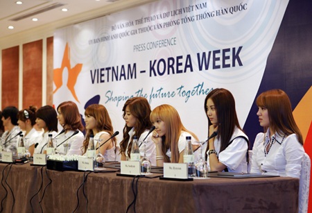 Nghệ sĩ Hàn ngỡ ngàng trước tình cảm của khán giả Việt - 4