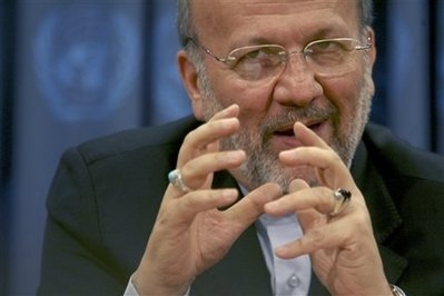 Chùm tin vắn qua ảnh - 2