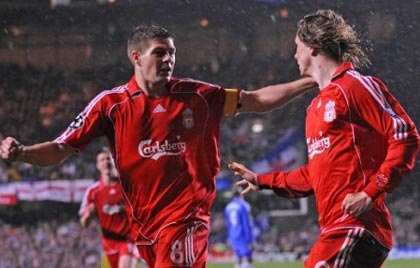 Không dễ cho Arsenal và Liverpool - 3