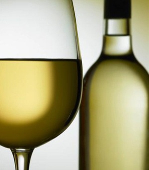 9 mẹo nhỏ giúp giảm tác hại của rượu - 1