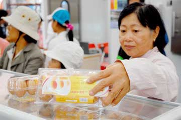 Hơn 400 tỷ đồng bình ổn thị trường Tết 2010 - 1 Hơn 400 tỷ đồng bình ổn thị trường Tết 2010 - 1