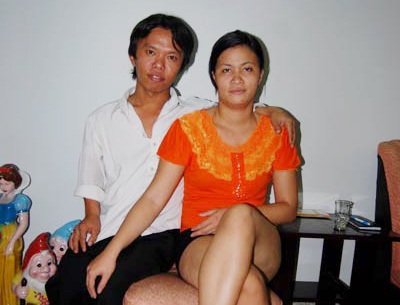 Chuyện tình “chân dài” lấy chồng cao 1m30 - 2 Chuyện tình “chân dài” lấy chồng cao 1m30 - 2
