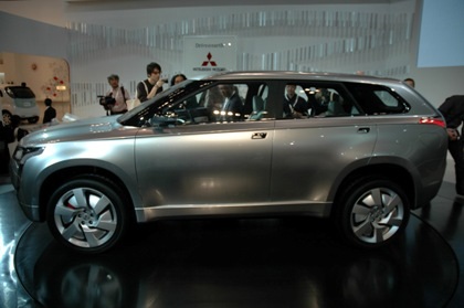 PX-MiEV - Tham vọng “xanh” của Mitsubishi - 6