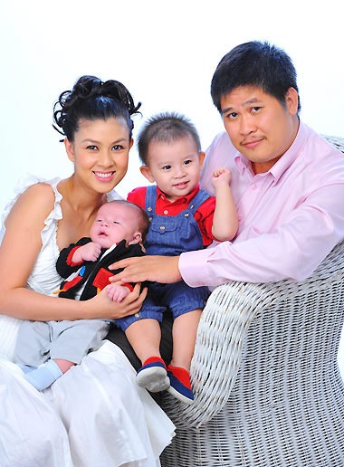 Kim Thư: “Luôn thấy mình là... em gái Phước Sang” - 1 Kim Thư: “Luôn thấy mình là... em gái Phước Sang” - 1