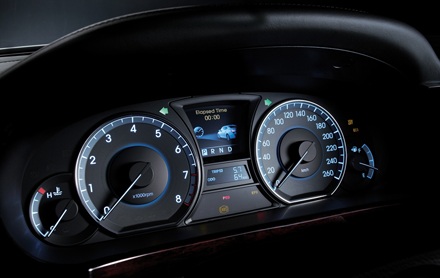 Hyundai Equus và Genesis chính thức có mặt tại Việt Nam - 2 Hyundai Equus và Genesis chính thức có mặt tại Việt Nam - 2