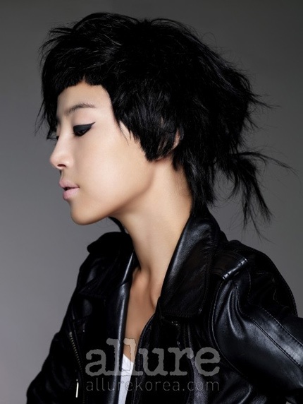 Han Ji Hye không ngại “làm mới” mình - 2