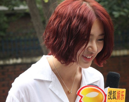 Yoon Eun Hye “biến hóa” với màu đen - 11 Yoon Eun Hye “biến hóa” với màu đen - 11