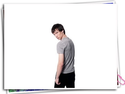 Anh ấy đang lừa dối… - 1 Anh ấy đang lừa dối… - 1