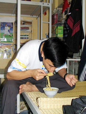 15 ngày “khủng khiếp” - 1 15 ngày “khủng khiếp” - 1