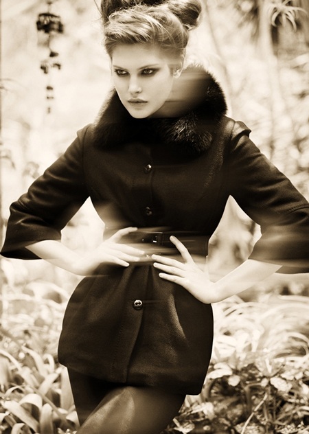 Chùm ảnh lôi cuốn của chân dài Catherine McNeil  - 8