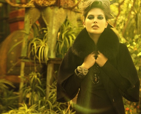 Chùm ảnh lôi cuốn của chân dài Catherine McNeil  - 5