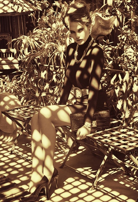 Chùm ảnh lôi cuốn của chân dài Catherine McNeil  - 4