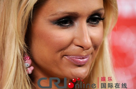Paris Hilton mê đồ Hello Kitty - 6