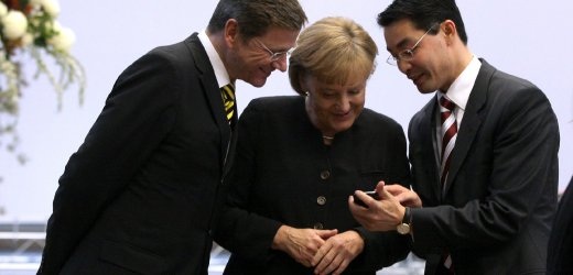 Người gốc Việt làm bộ trưởng trẻ nhất trong nội các Đức  - 1