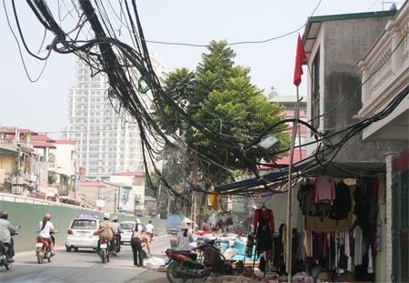 Phát hoảng vì “thòng lọng” giăng trên đầu - 11