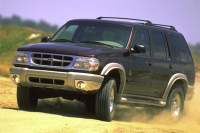 Những mẫu xe bị “ruồng bỏ” tại Mỹ - 6 Những mẫu xe bị “ruồng bỏ” tại Mỹ - 6