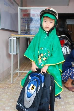 Hành trình “Tiếp sức đến trường” tại miền Trung - 6