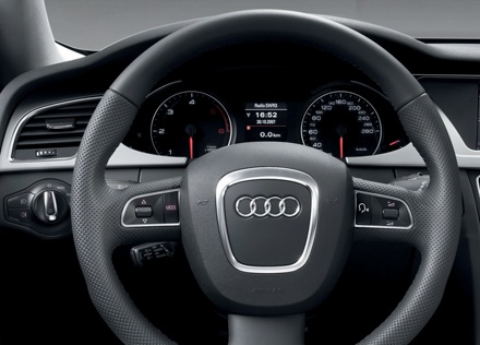 Audi A4 chính thức ra mắt tại Hà Nội - 8