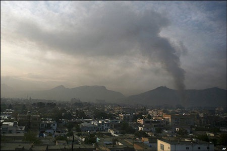 Kabul: Đánh bom nhằm vào cơ quan LHQ, 12 người thiệt mạng - 2 Kabul: Đánh bom nhằm vào cơ quan LHQ, 12 người thiệt mạng - 2