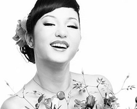 Thúy Nga: “Đám cưới của tôi sẽ rất nhiều tiếng cười” - 1 Thúy Nga: “Đám cưới của tôi sẽ rất nhiều tiếng cười” - 1