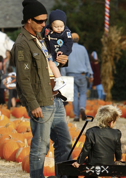 Nhà Gwen Stefani đi chơi Halloween - 13 Nhà Gwen Stefani đi chơi Halloween - 13