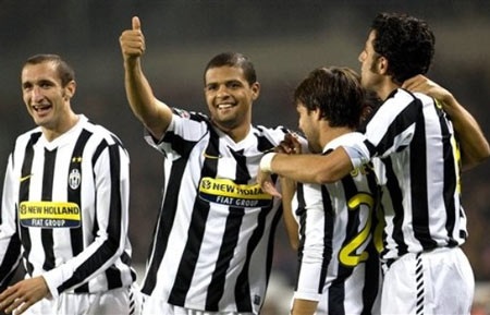 Juventus vùi dập tan nát “hiện tượng” Sampdoria - 3