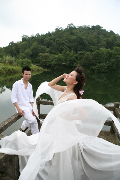 MC Huyền Châu “bí mật” kết hôn và sắp làm mẹ - 7 MC Huyền Châu “bí mật” kết hôn và sắp làm mẹ - 7