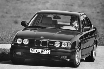 Lược sử dòng BMW M5 qua ảnh - 3 Lược sử dòng BMW M5 qua ảnh - 3