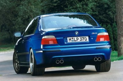Lược sử dòng BMW M5 qua ảnh - 8 Lược sử dòng BMW M5 qua ảnh - 8
