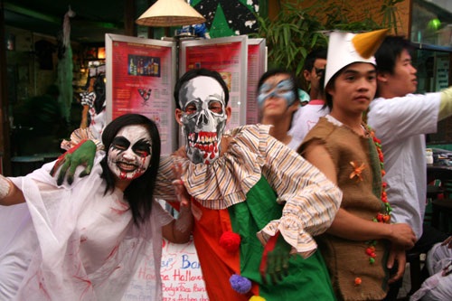 Một Halloween “náo nhiệt” và... “ghê sợ” - 19 Một Halloween “náo nhiệt” và... “ghê sợ” - 19
