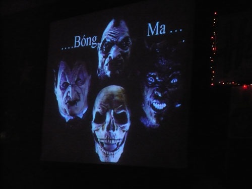 Một Halloween “náo nhiệt” và... “ghê sợ” - 3 Một Halloween “náo nhiệt” và... “ghê sợ” - 3