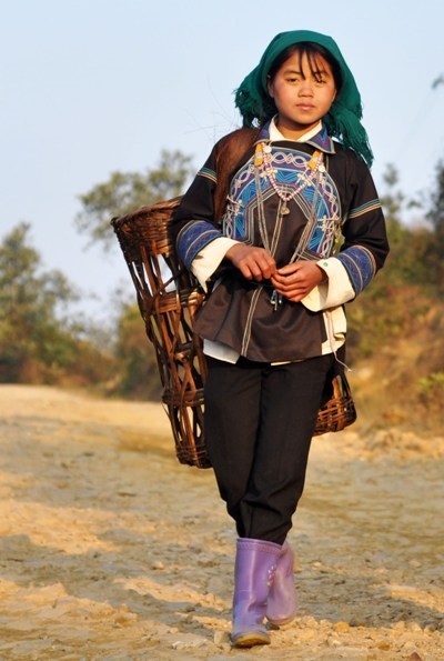 Hút hồn nụ cười sơn cước - 4