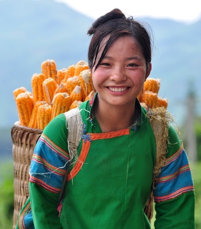 Hút hồn nụ cười sơn cước - 2