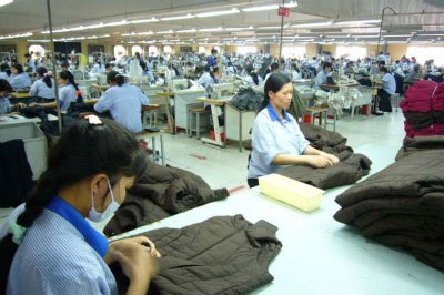 8 tỉ USD đổi 1% GDP tăng trưởng: quá đắt!