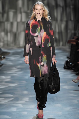 BST thu đông 2009 của Moschino Cheap & Chic - 2