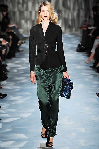 BST thu đông 2009 của Moschino Cheap & Chic - 4