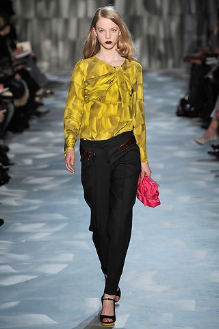 BST thu đông 2009 của Moschino Cheap & Chic - 9