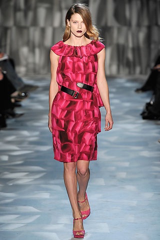 BST thu đông 2009 của Moschino Cheap & Chic - 22