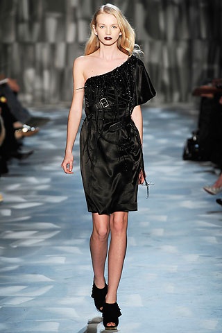 BST thu đông 2009 của Moschino Cheap & Chic - 17