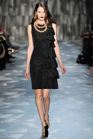 BST thu đông 2009 của Moschino Cheap & Chic - 20