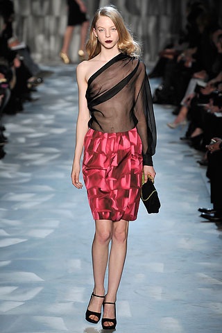 BST thu đông 2009 của Moschino Cheap & Chic - 27