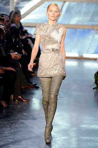 BST thu đông 2009 của Rodarte - 23