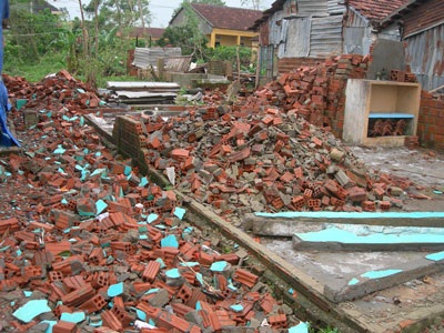 Lũ dữ chia cắt Nam Trung bộ - 5 Lũ dữ chia cắt Nam Trung bộ - 5